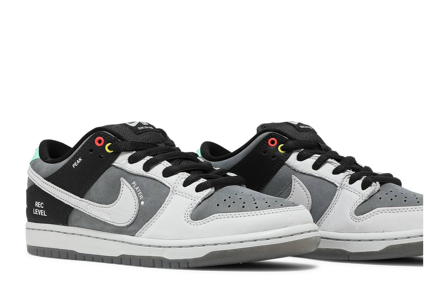 Nike SB Dunk Low Camcorder CV1659-001