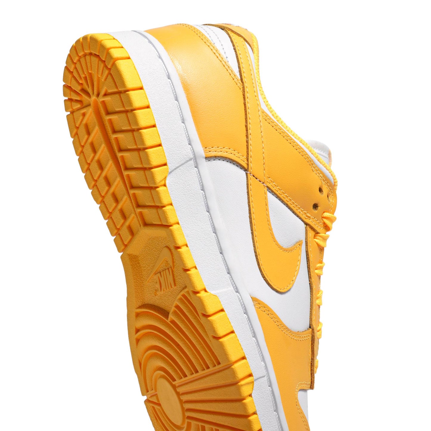 ( Women ) Nike Dunk Low 'Laser Orange' DD1503-800