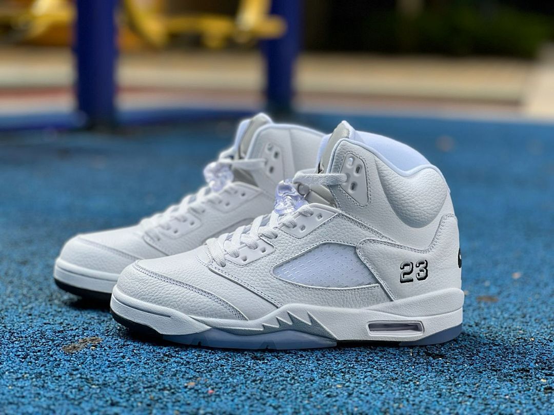 Air Jordan 5 Retro Pure Platinum 136027-130