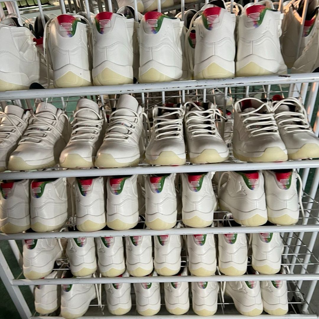 Air Jordan 11 Retro Craft White Tumbled Leather Multi-Color 23