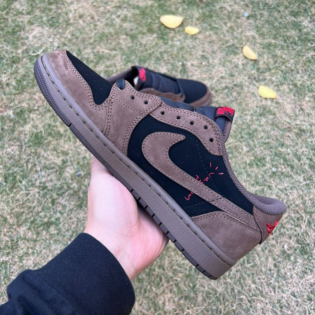 Travis Scott Air Jordan 1 Low Black Dark Mocha Reverse Swoosh