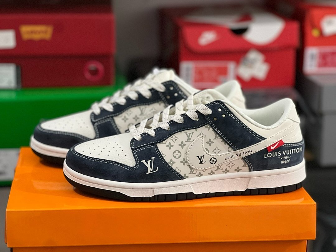 Louis Vuitton Nike Dunk Low Virgil Monogram Navy Cream Sneakers NI40