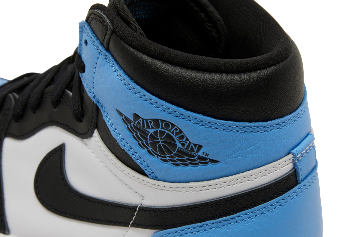 Air Jordan 1 Retro High OG 'UNC Toe' DZ5485-400