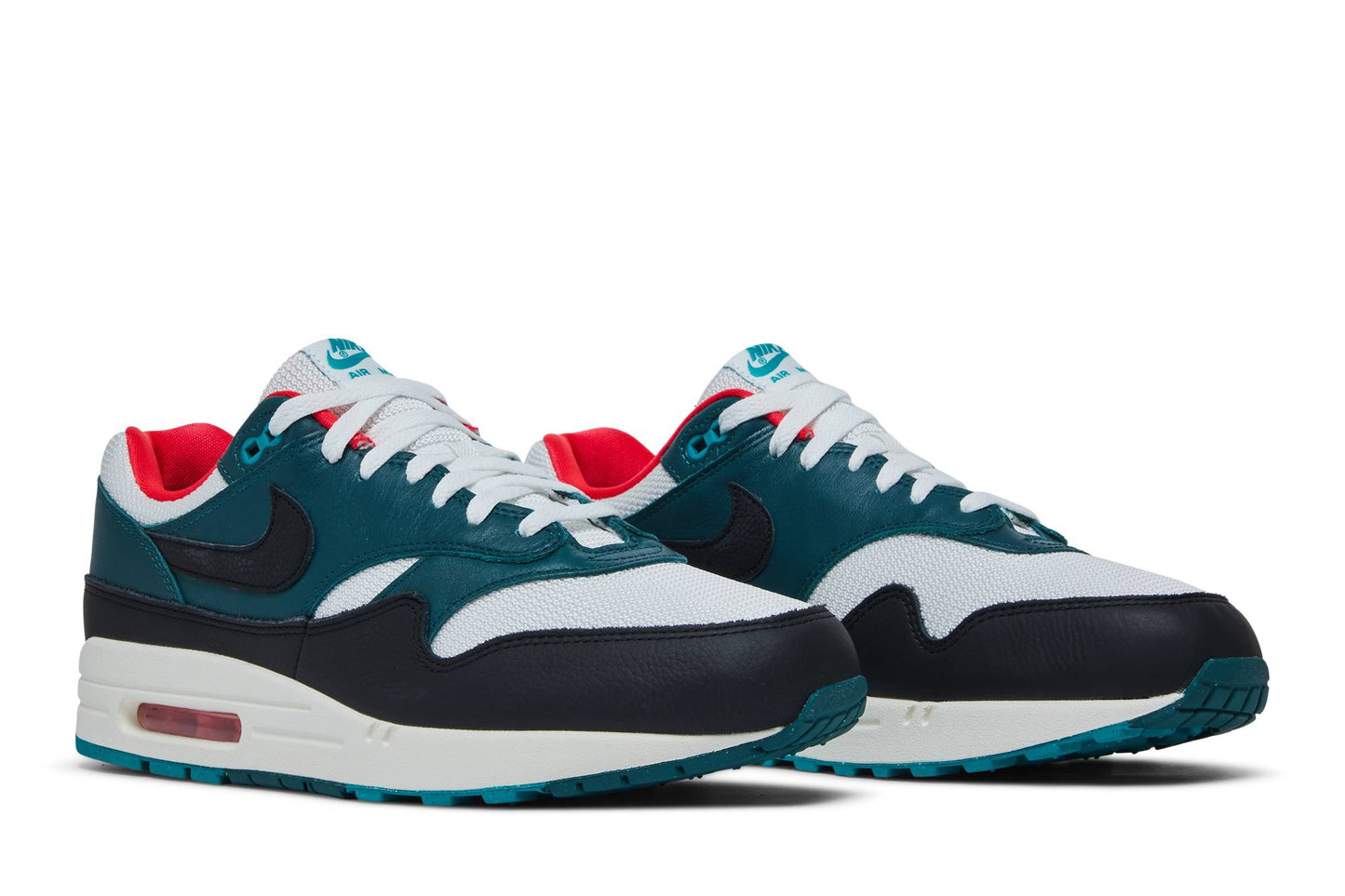 LeBron X Nike Air Max 1 'Liverpool' FB8914-100