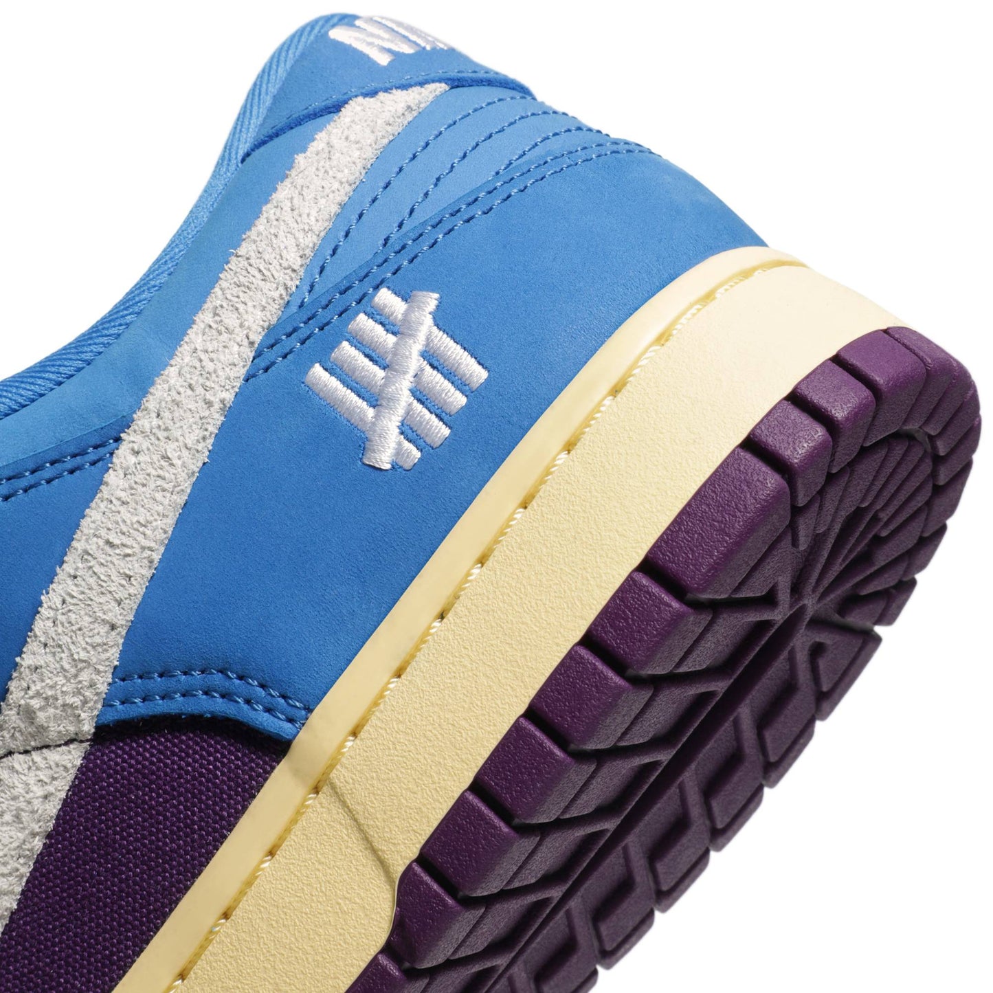 UNDEFEATED X Nike Dunk Low SP 5 On It DH6508-400