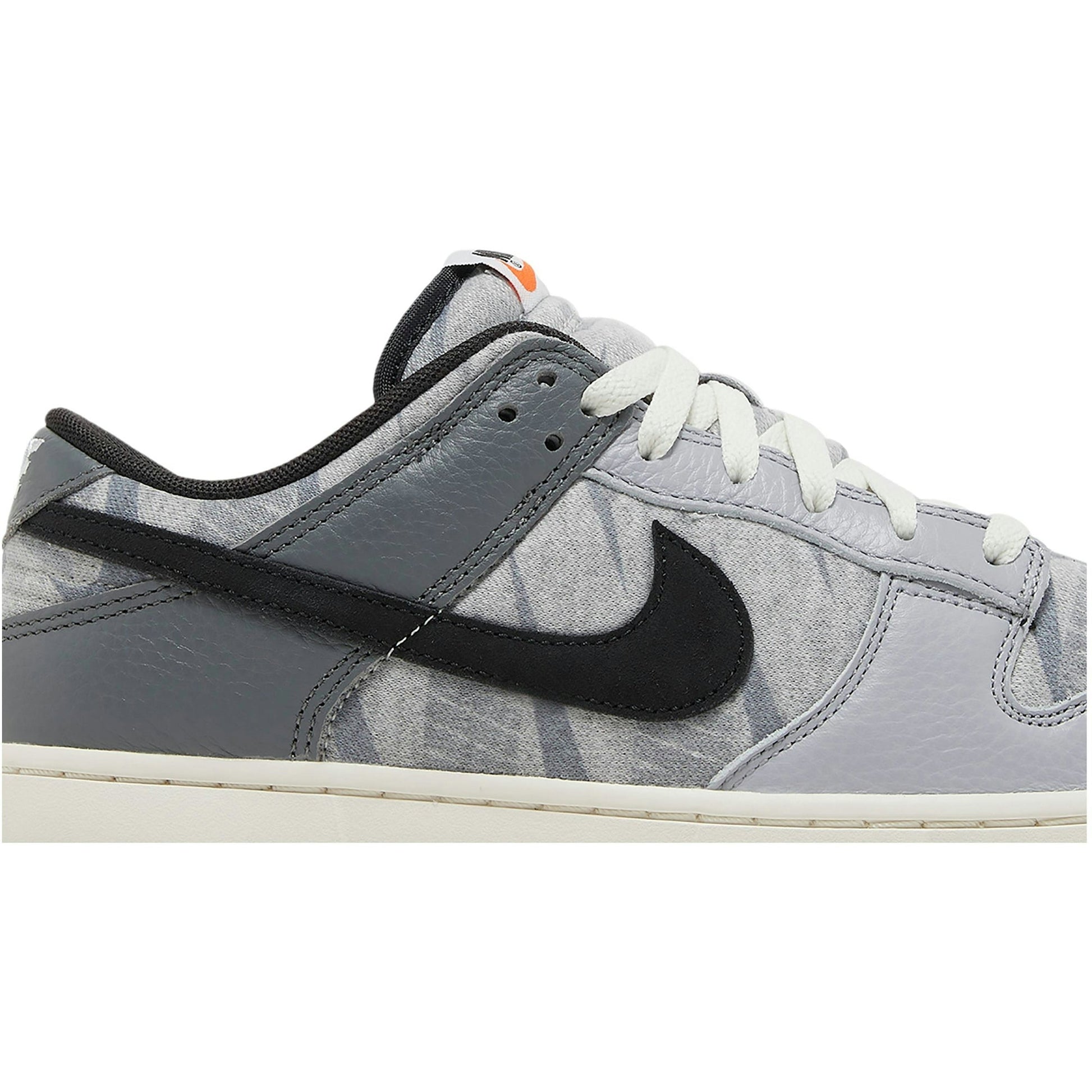 Nike Dunk Low 'Copy Paste' DQ5015-063