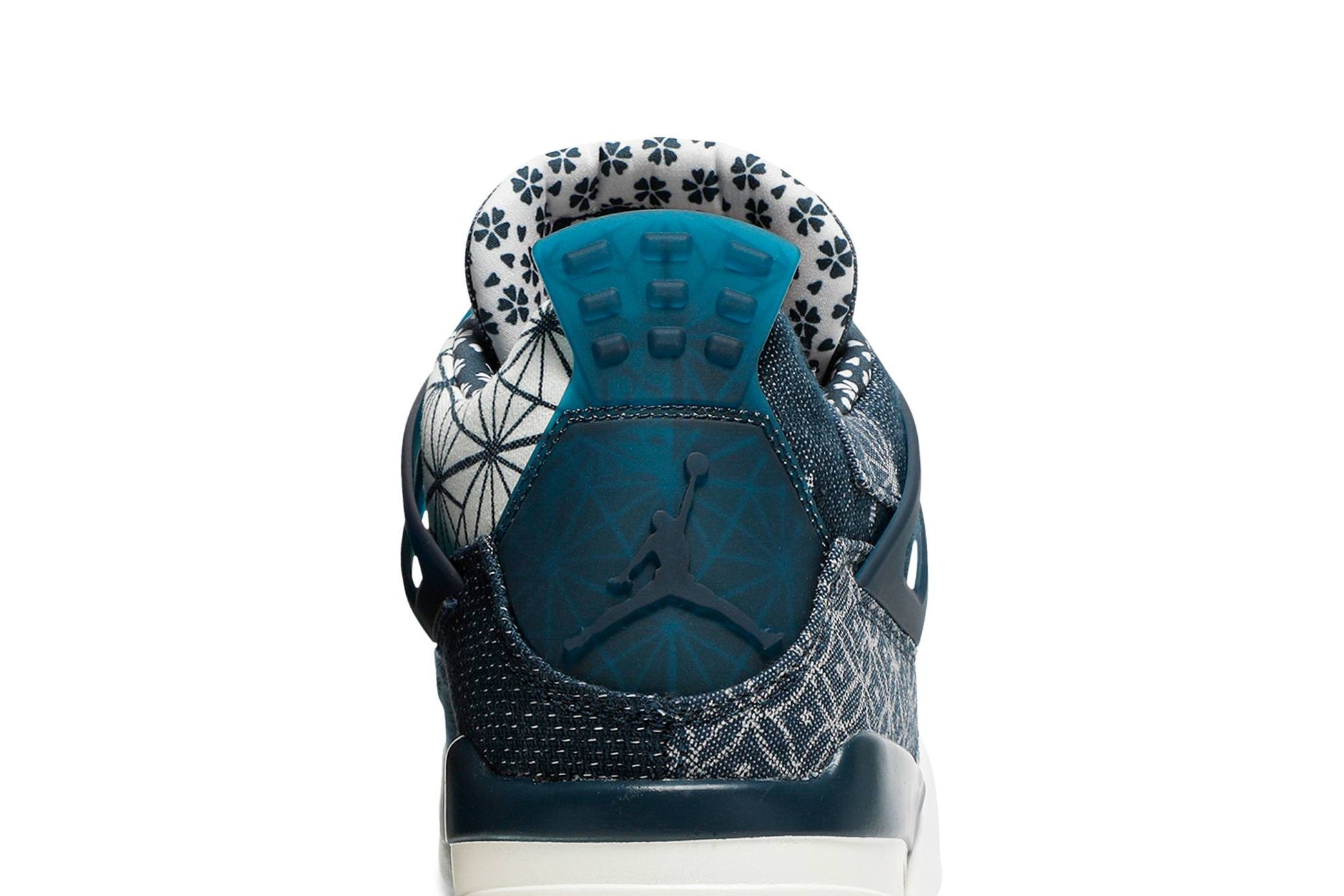Air Jordan 4 Retro SE Sashiko CW0898-400