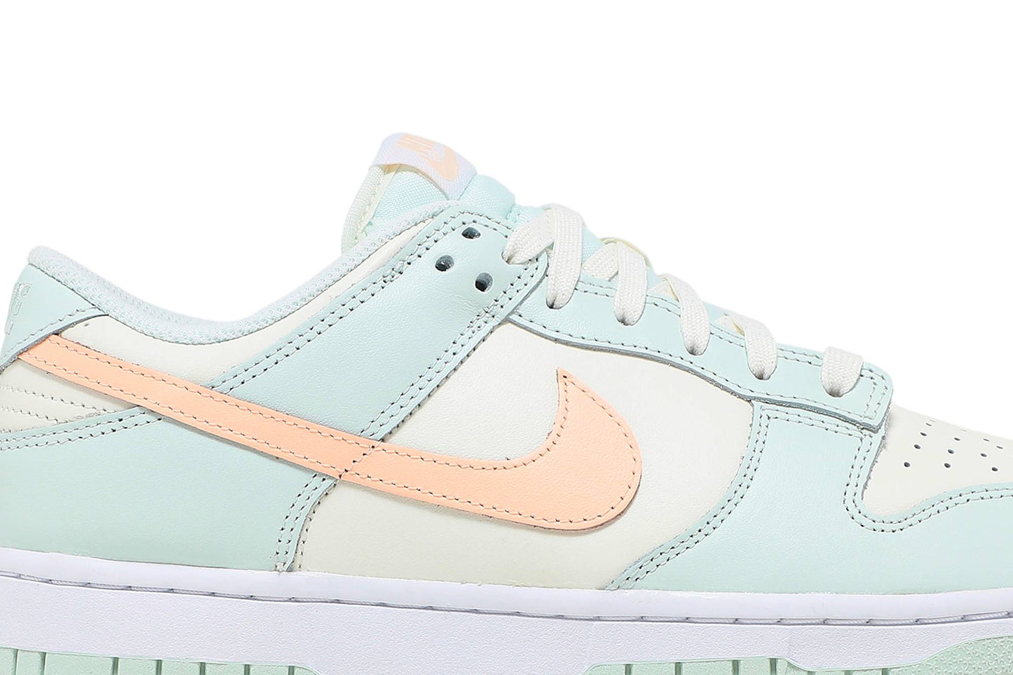 ( Women ) Nike Dunk Low 'Barely Green' DD1503-104