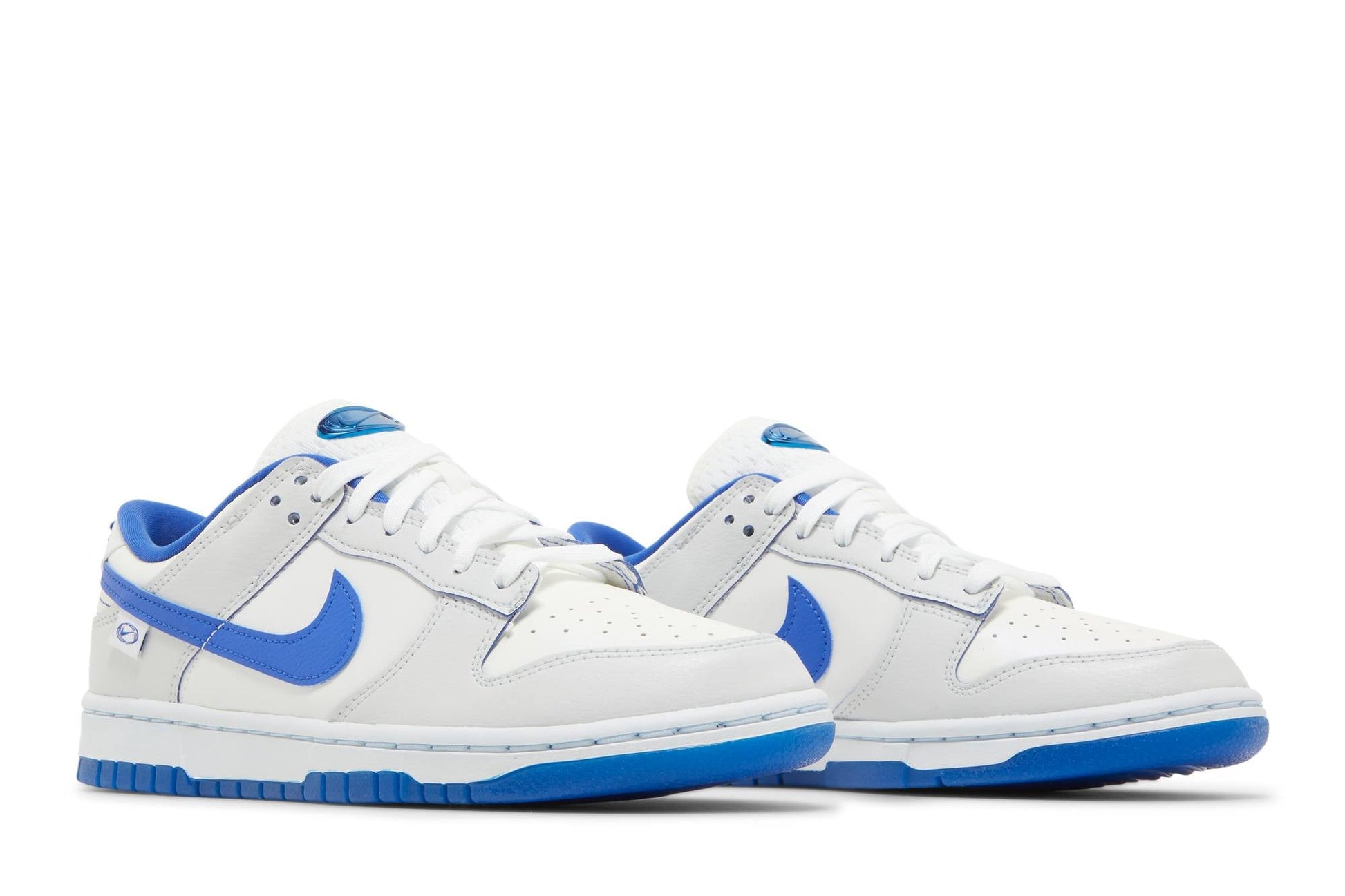 ( Women ) Nike Dunk Low Worldwide Pack – White Game Royal FB1841-110