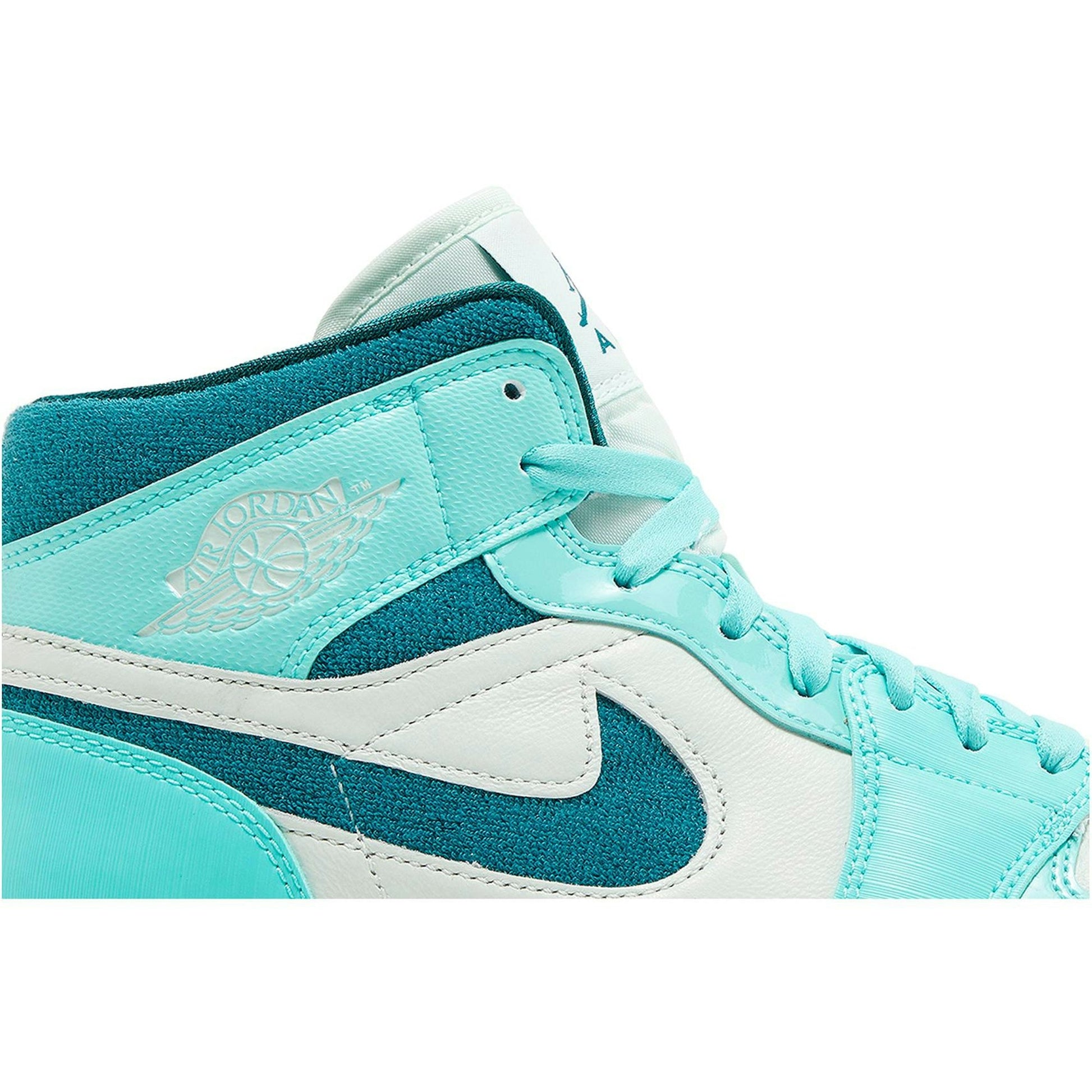 ( Women ) Air Jordan 1 Mid 'Bleached Turquoise' DZ3745-300