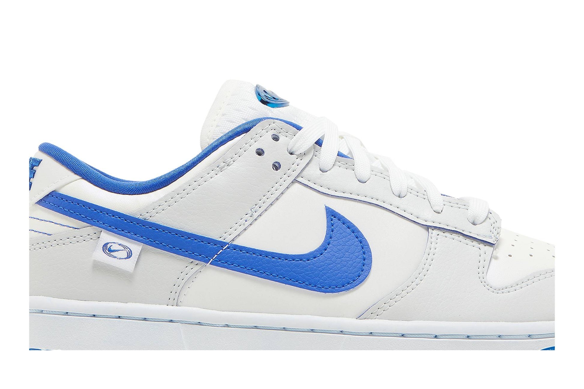 ( Women ) Nike Dunk Low Worldwide Pack – White Game Royal FB1841-110