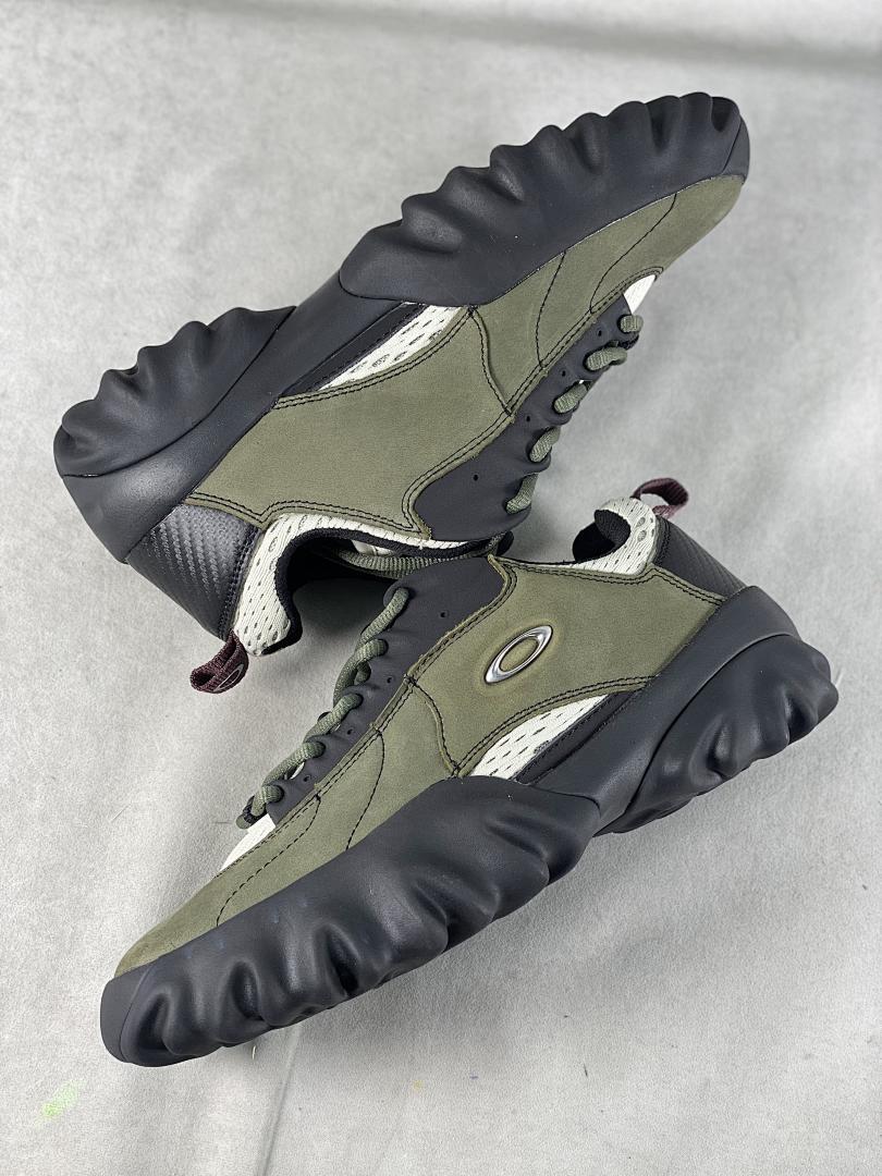 Oakley Factory Team Flesh Dark Olive Black Cream Y2K Chunky Lifestyle Sneakers Shoes