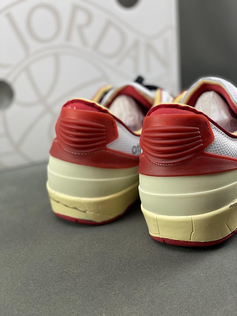 Off-White x Air Jordan 2 Retro Low SP White Varsity Red DJ4375-106 Michael Jordan Signature Aged Sole Sneakers