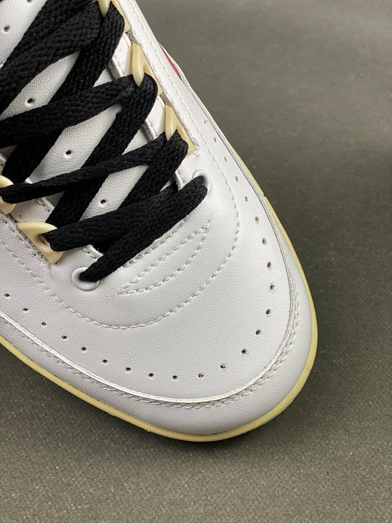 Off-White x Air Jordan 2 Retro Low SP White Varsity Red DJ4375-106 Michael Jordan Signature Aged Sole Sneakers