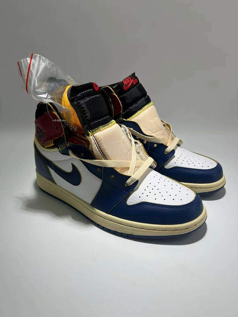 Union LA Air Jordan 1 Retro High OG Navy White Sail