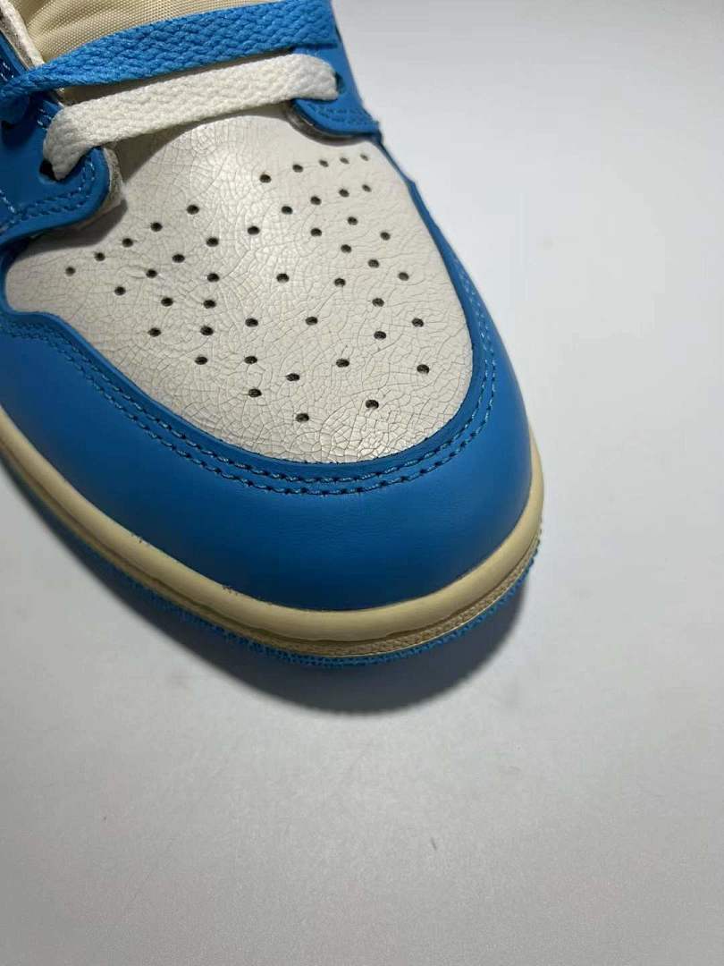Nike Air Jordan 1 Retro High OG University Blue White Sail Vintage Exposed Foam Tongue Sneakers