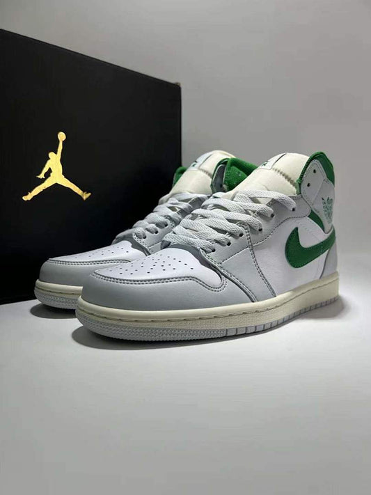 Nike Air Jordan 1 Retro High OG White Light Grey Green Sail Vintage Sneakers