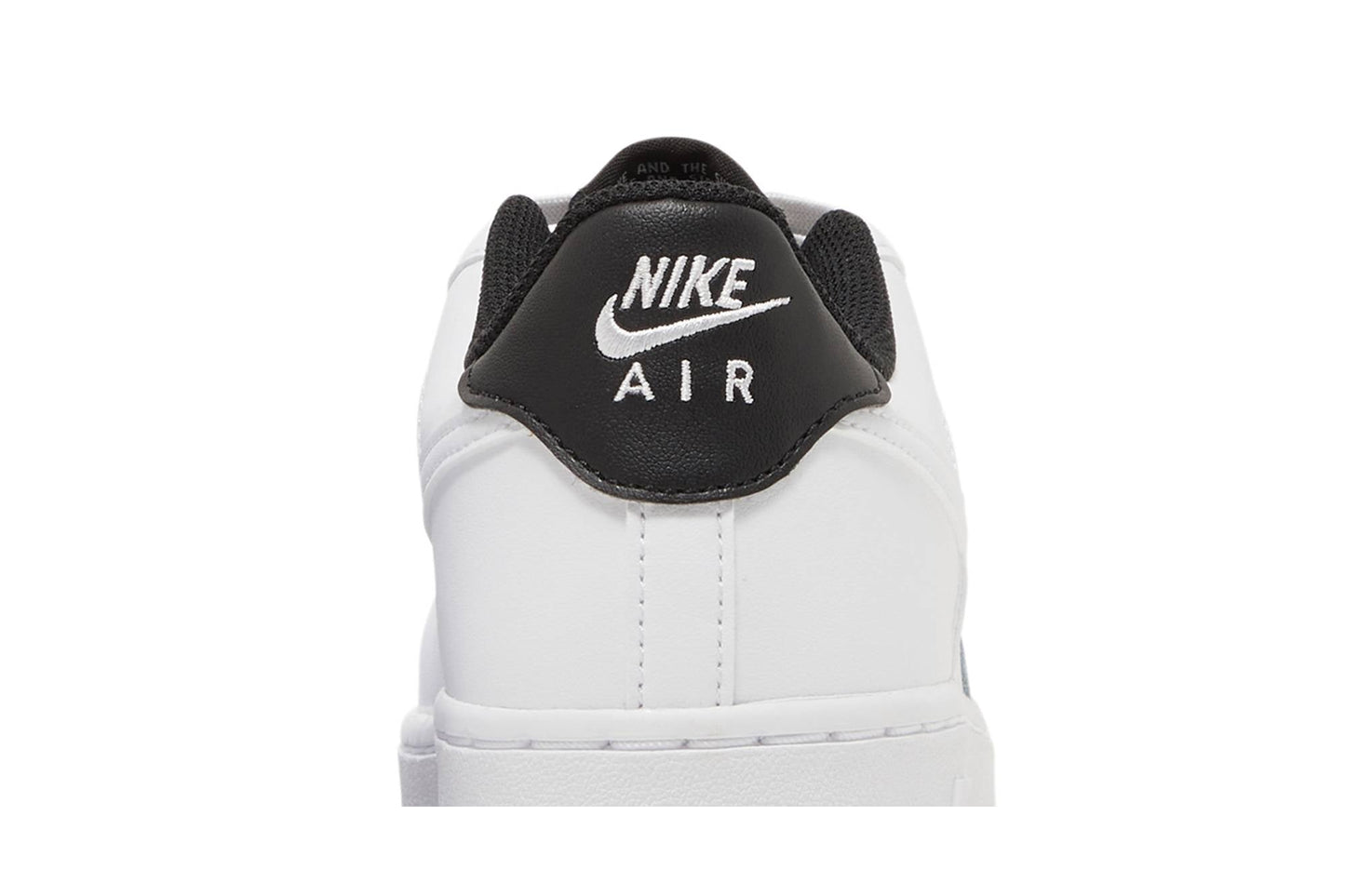 ( Youth ) Nike Air Force 1 07 ESS GS White Black DV1331-100