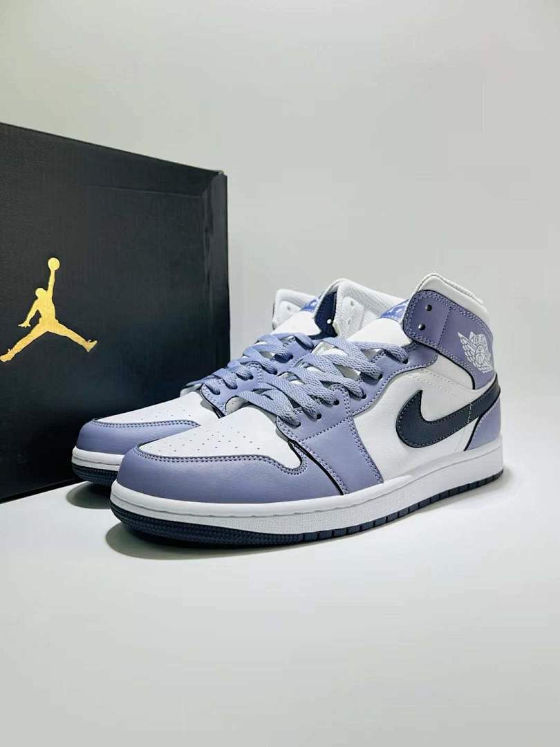 Nike Air Jordan 1 Mid SE Purple Dust White Light Lilac Lavender Sneakers Shoes DX4376-100