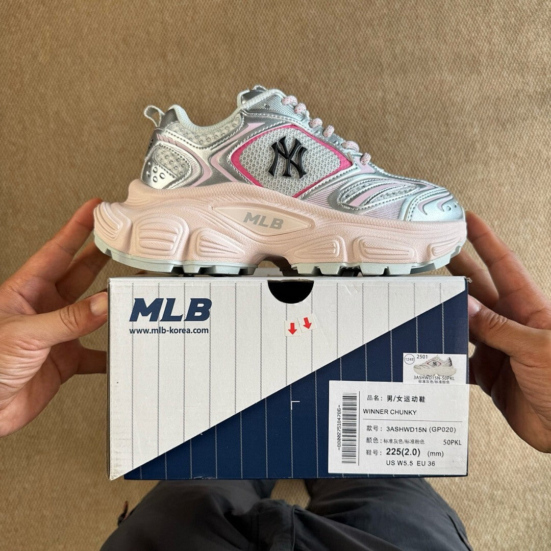 MLB Chunky Liner New York Yankees Silver Pink Shoes 3ASXCB23N-50PKS