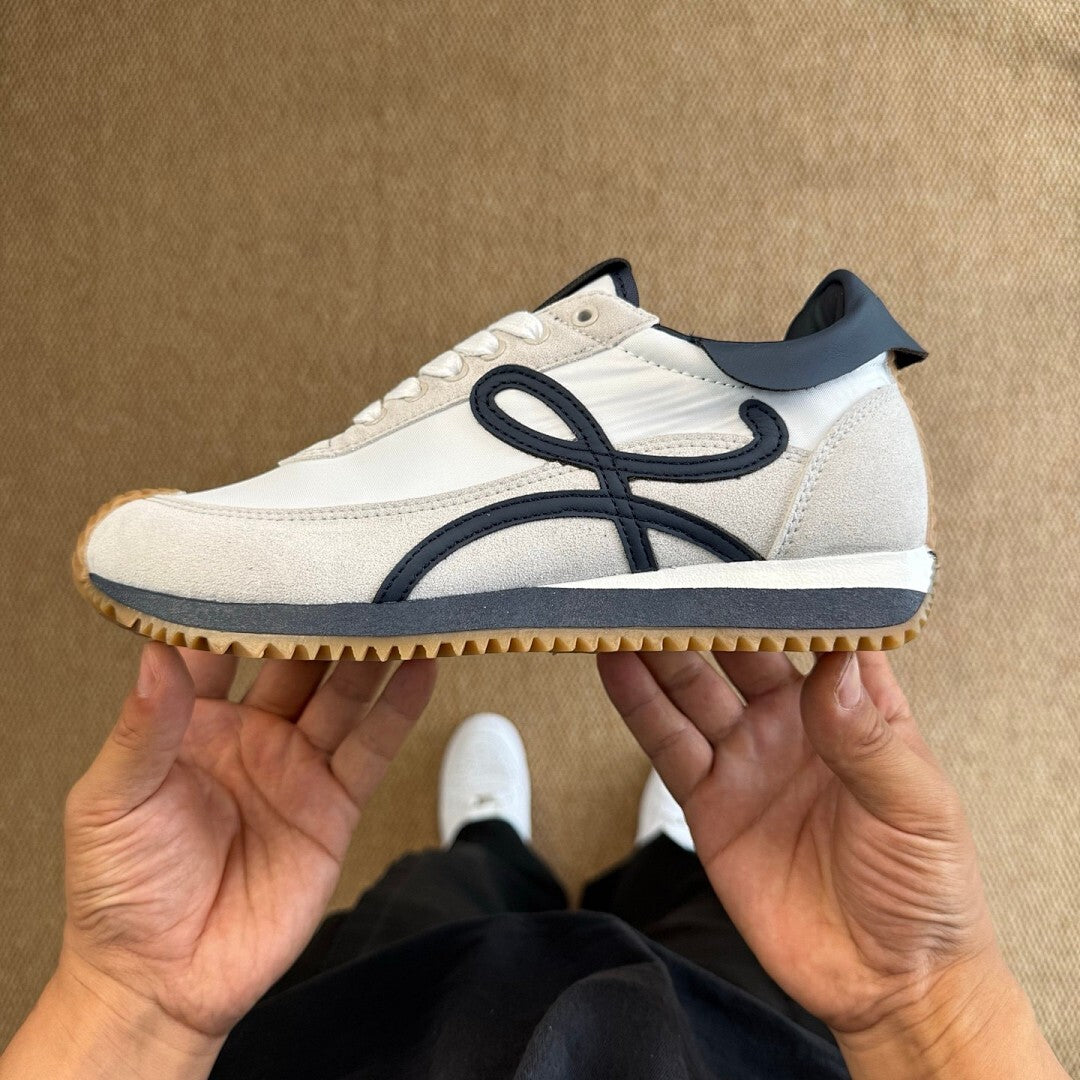 Loewe Flow Runner in nylon and suede White/Navy