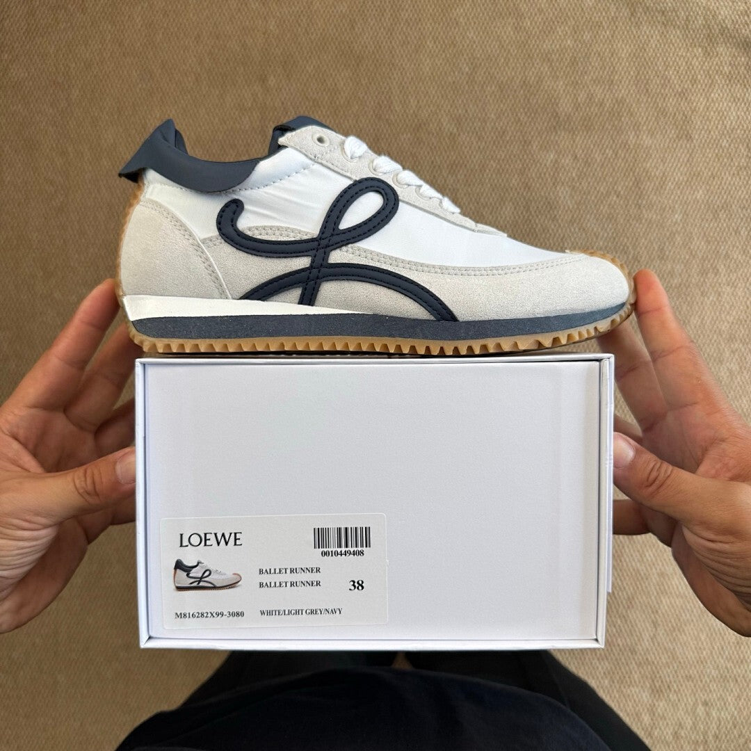 Loewe Flow Runner in nylon and suede White/Navy
