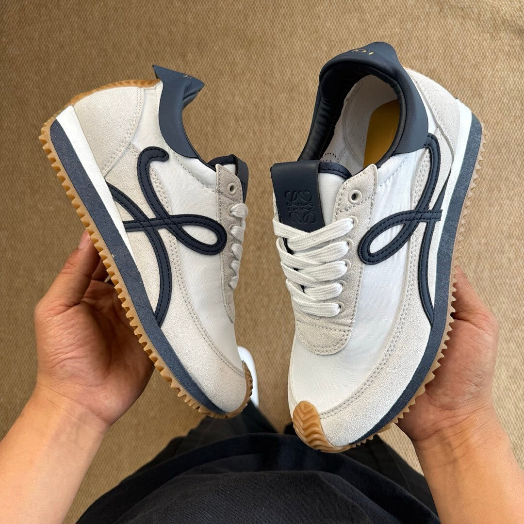 Loewe Flow Runner in nylon and suede White/Navy
