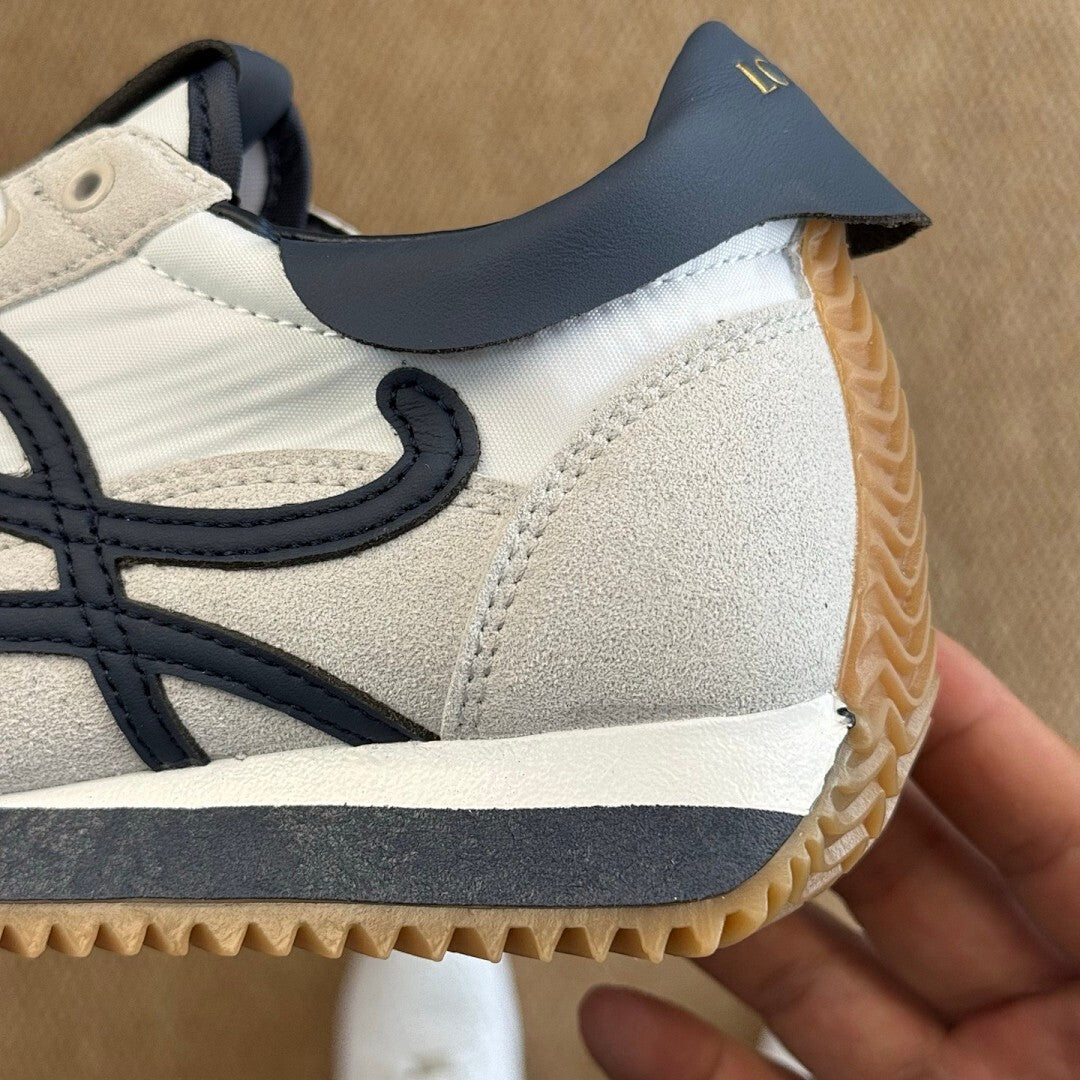 Loewe Flow Runner in nylon and suede White/Navy