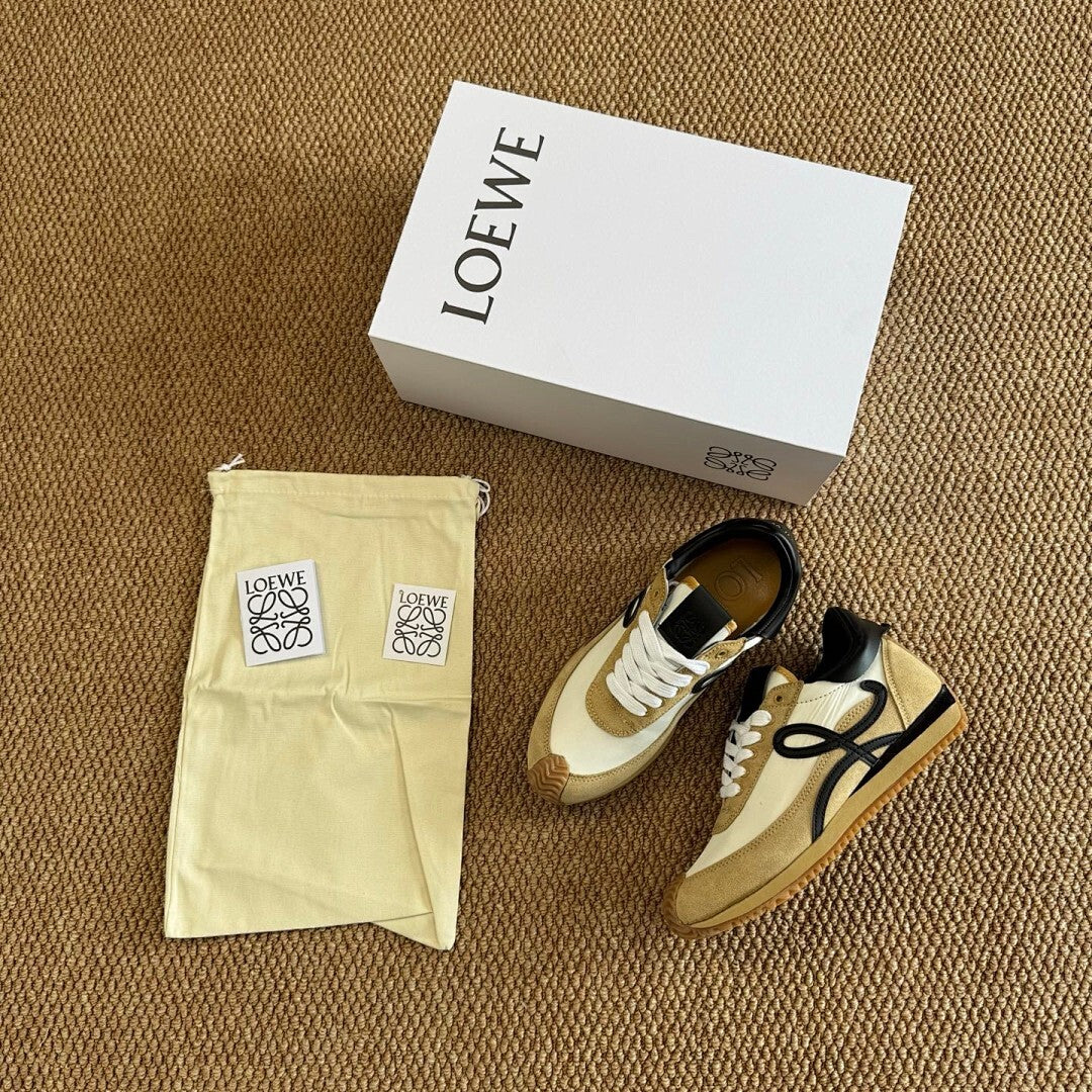 Loewe Flow Runner Sneakers White Beige Black
