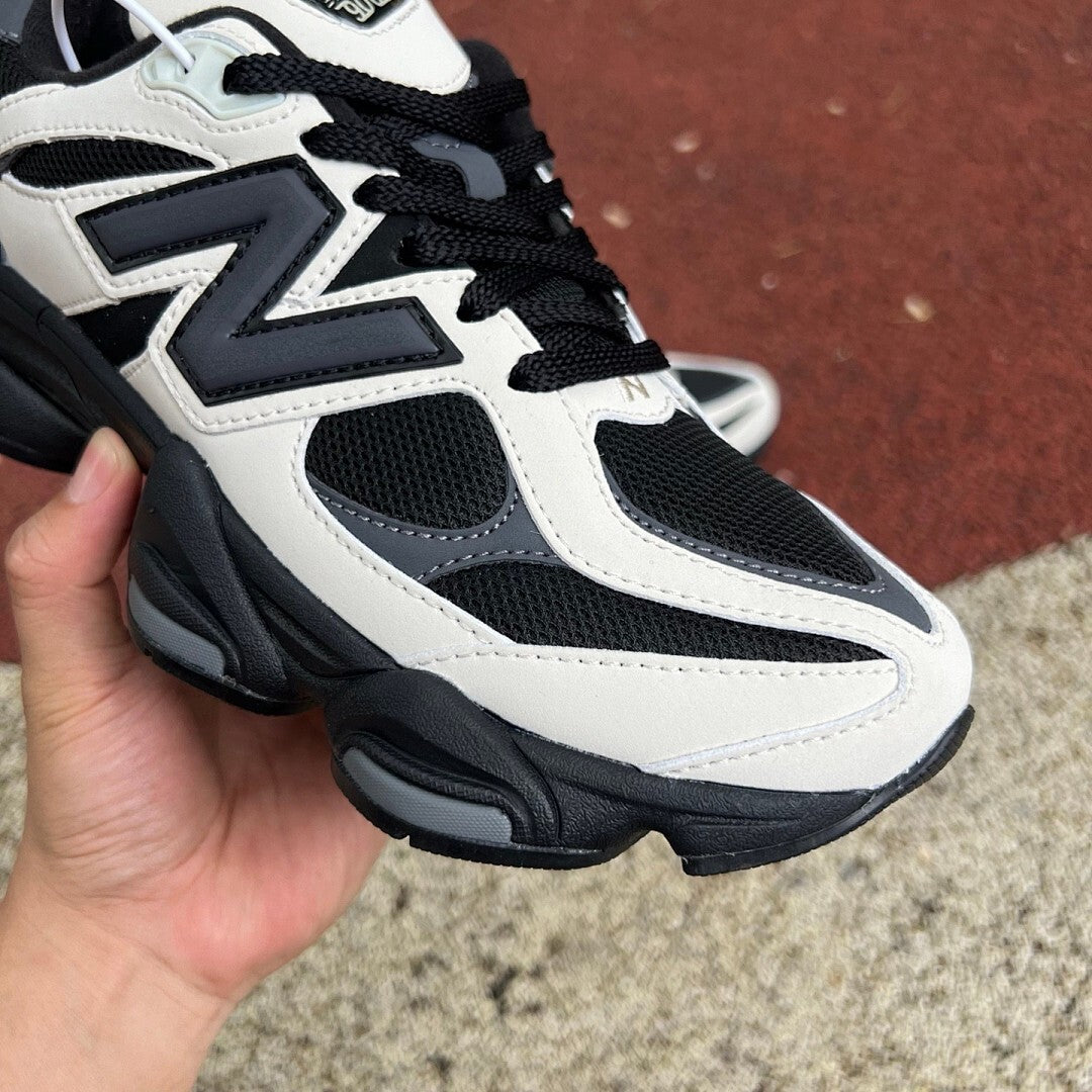 New Balance 9060 Sea Salt U9060MAC