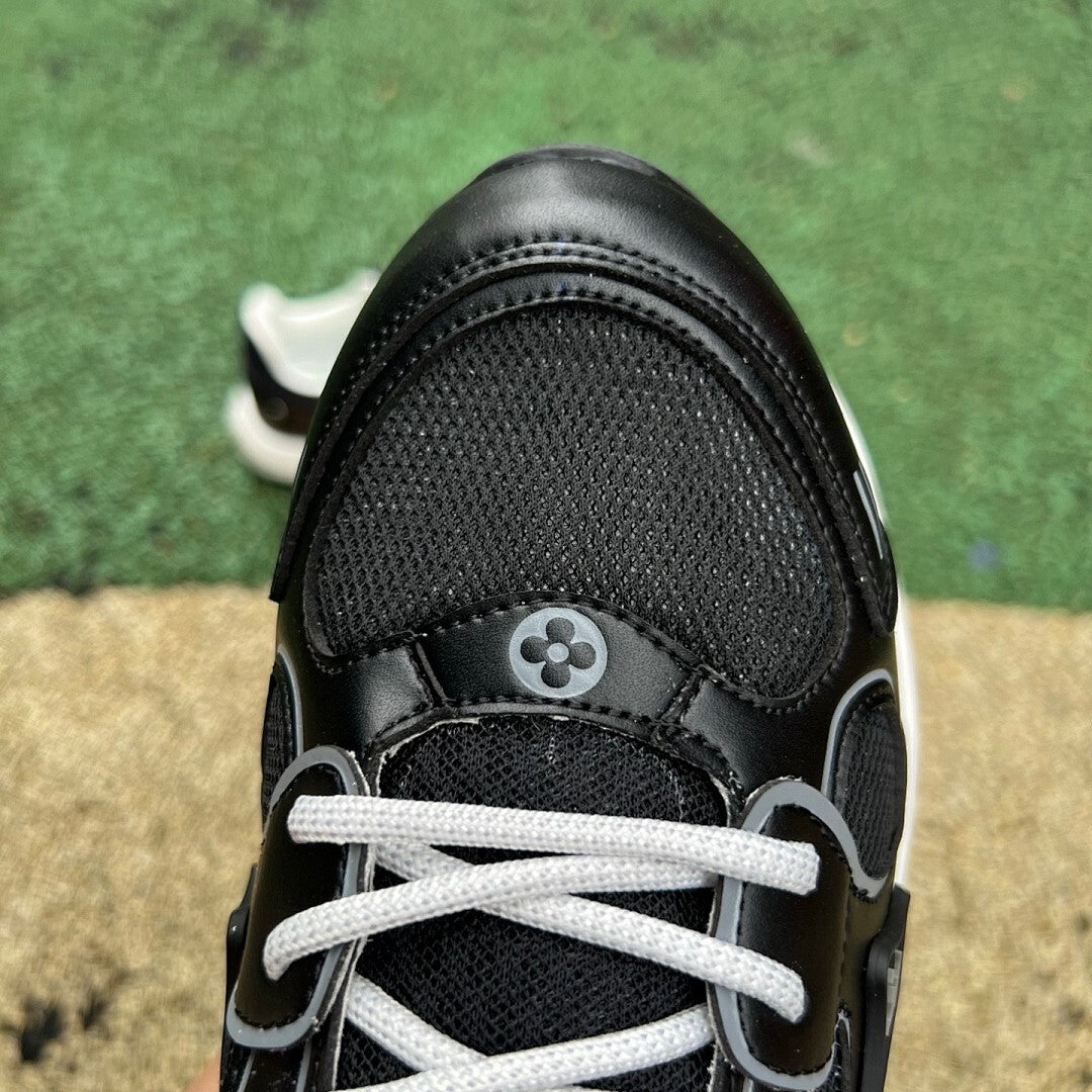 Louis Vuitton Run Away Pulse Sneaker Black Monogram 1A4Q2N