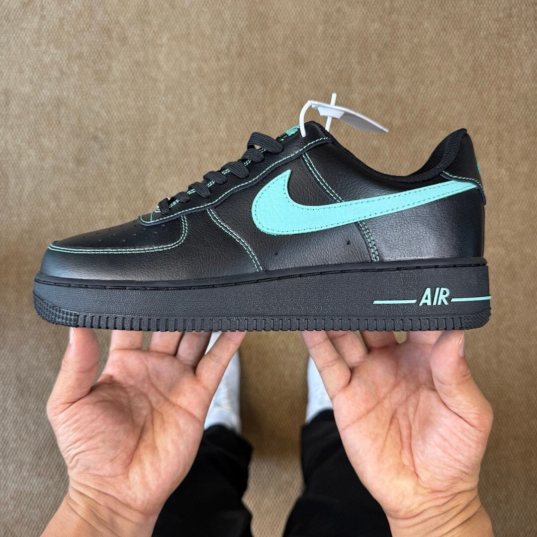 Nike Air Force 1 '07 LV8 "Black Aurora Green" CT2300-001