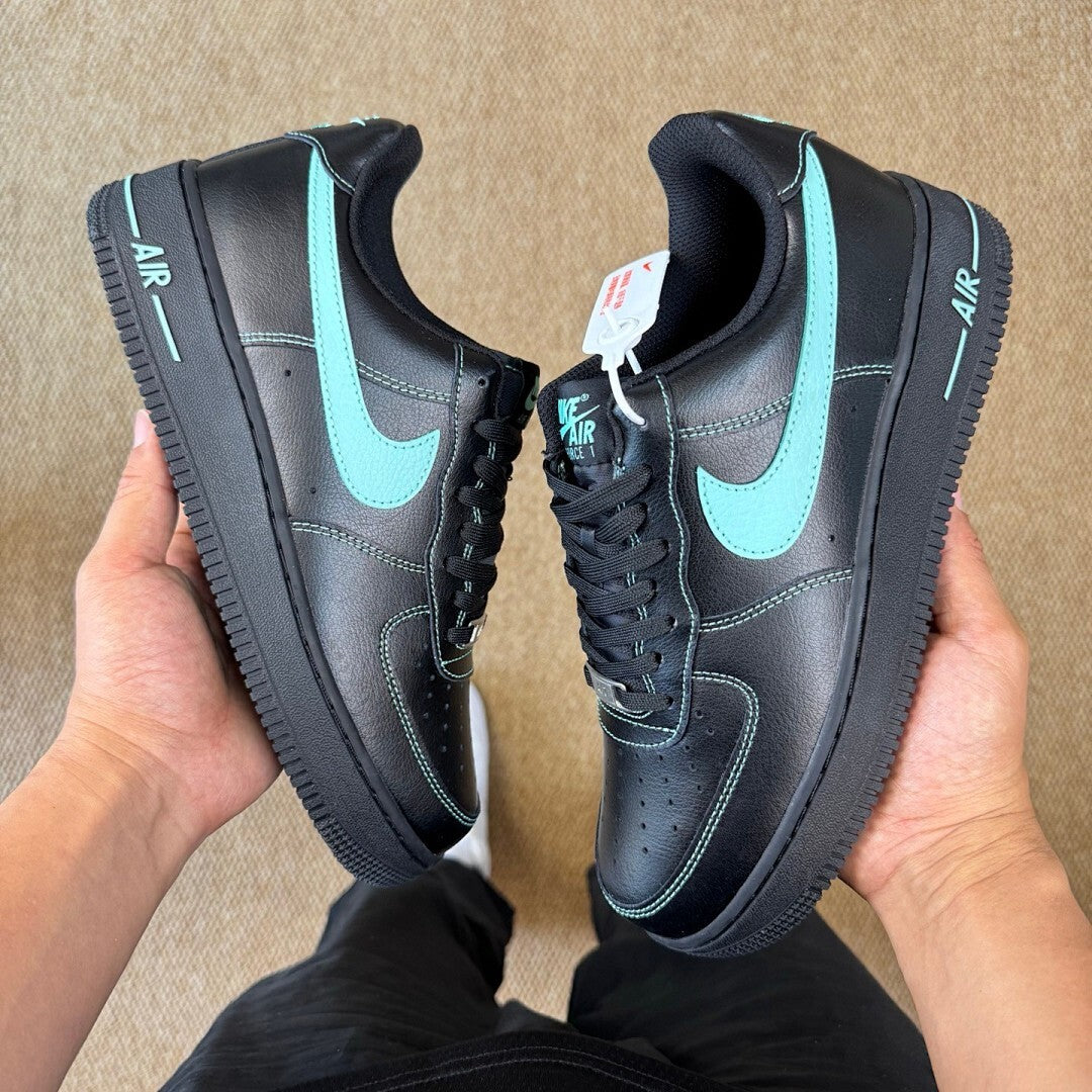 Nike Air Force 1 '07 LV8 "Black Aurora Green" CT2300-001