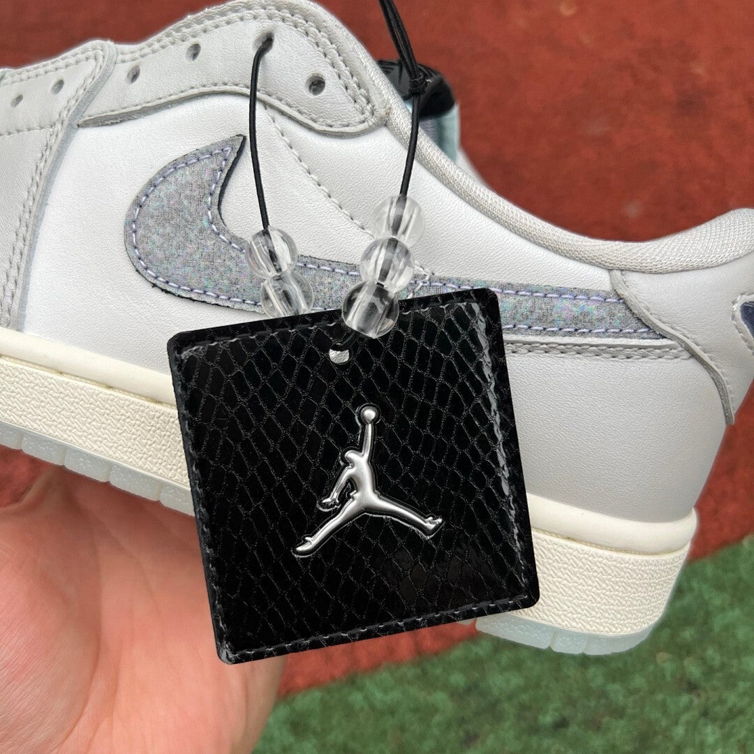 Jordan 1 Low OG Atmosphere Grey FN5994-001