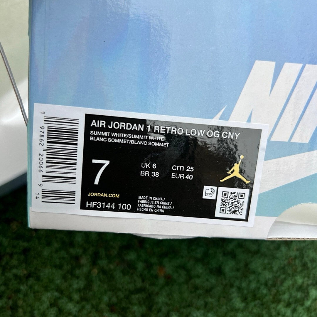 Jordan 1 Low OG Atmosphere Grey FN5994-001