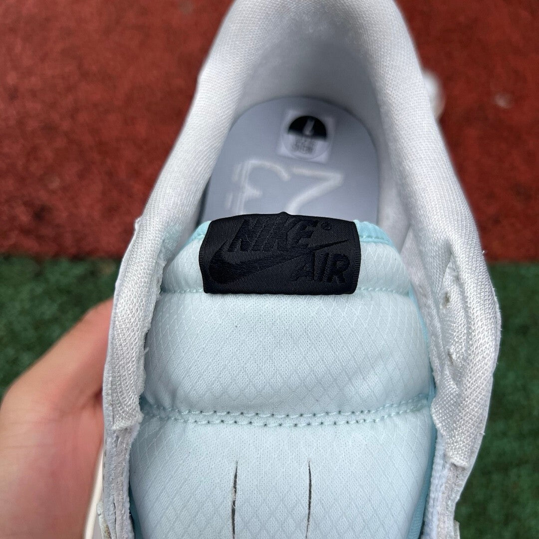 Jordan 1 Low OG Atmosphere Grey FN5994-001