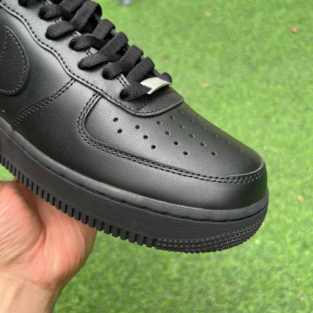 Nike Air Force 1 Low '07 Triple Black CW2288-001