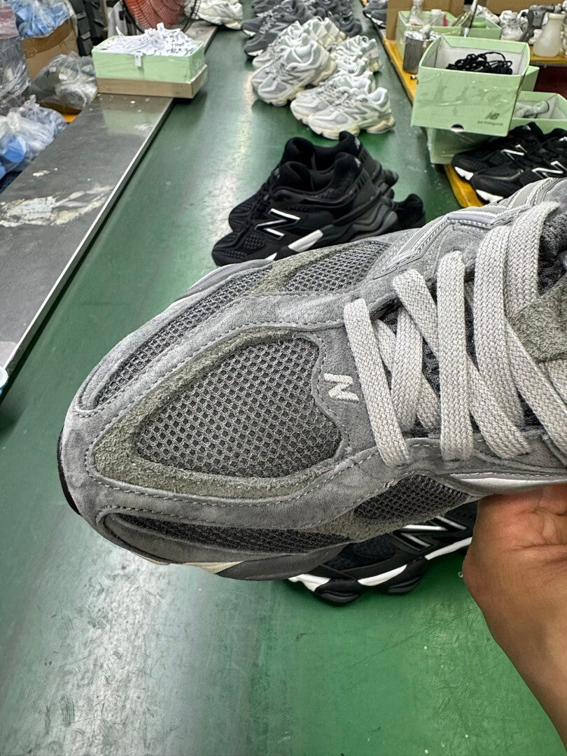 New Balance 9060 Grey
