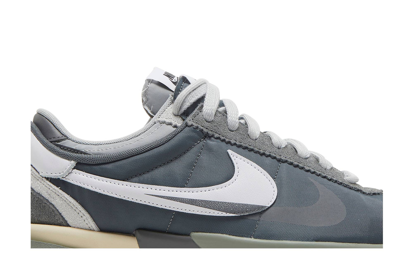 Sacai X Nike Cortez 4.0 'Grey' DQ0581-001