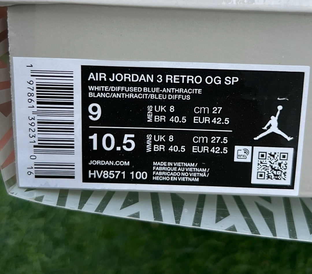 Air Jordan 3 "Frozen Moments" FN8405-001