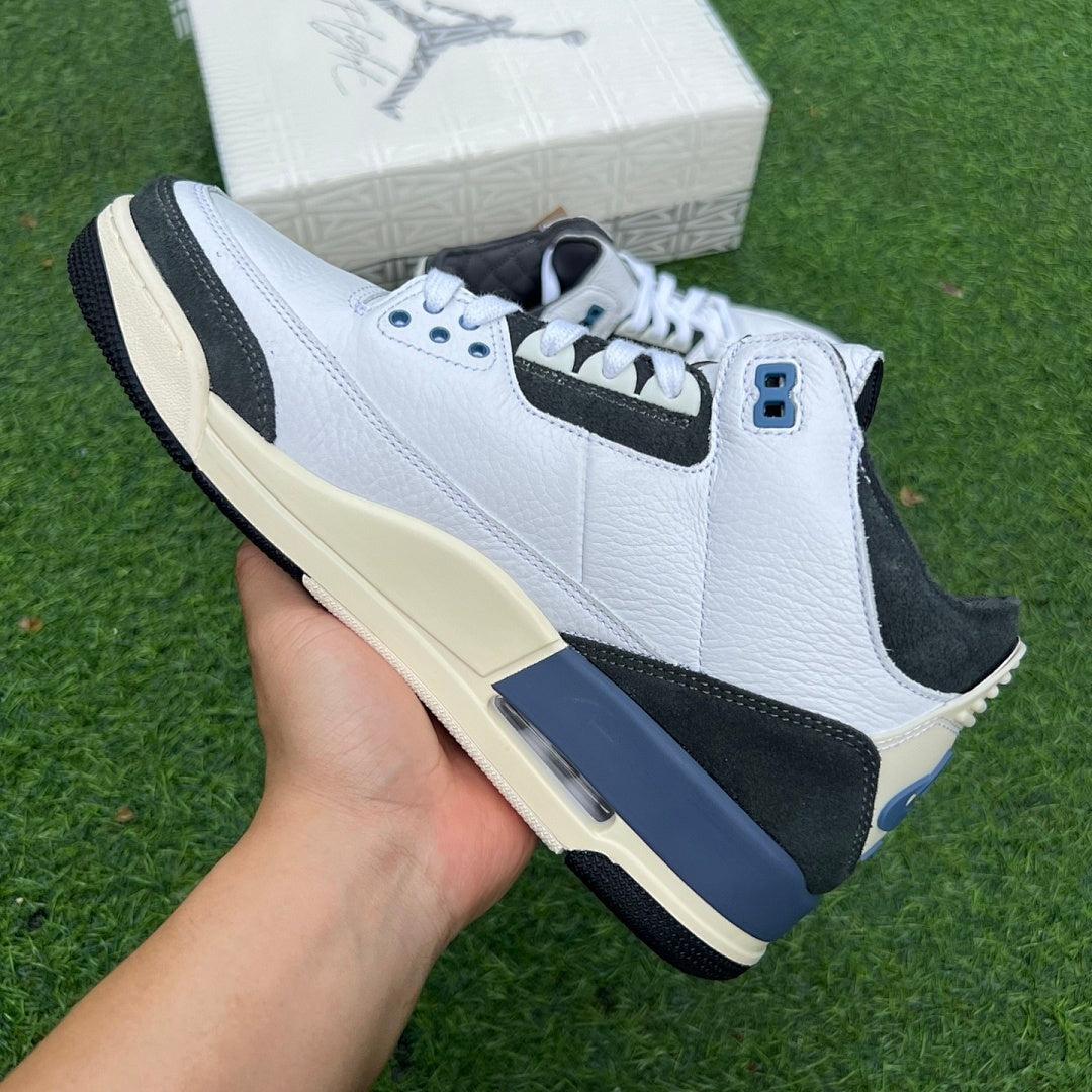 Air Jordan 3 "Frozen Moments" FN8405-001