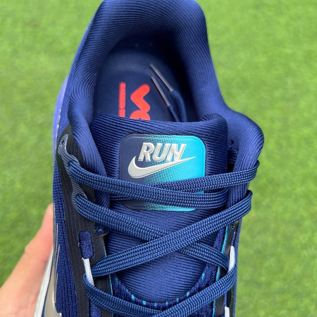 Nike Invincible 3 ZoomX Running Shoes