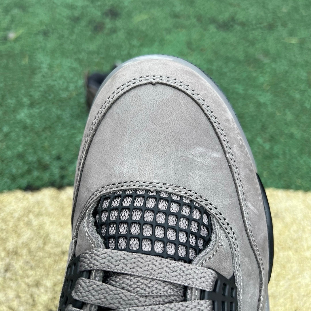 Air Jordan 4 Retro 'Taupe Haze' DB0731-200