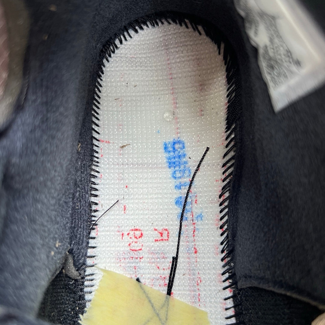 Off-White x Air Jordan 5 Muslin Black Metallic CT8480-001