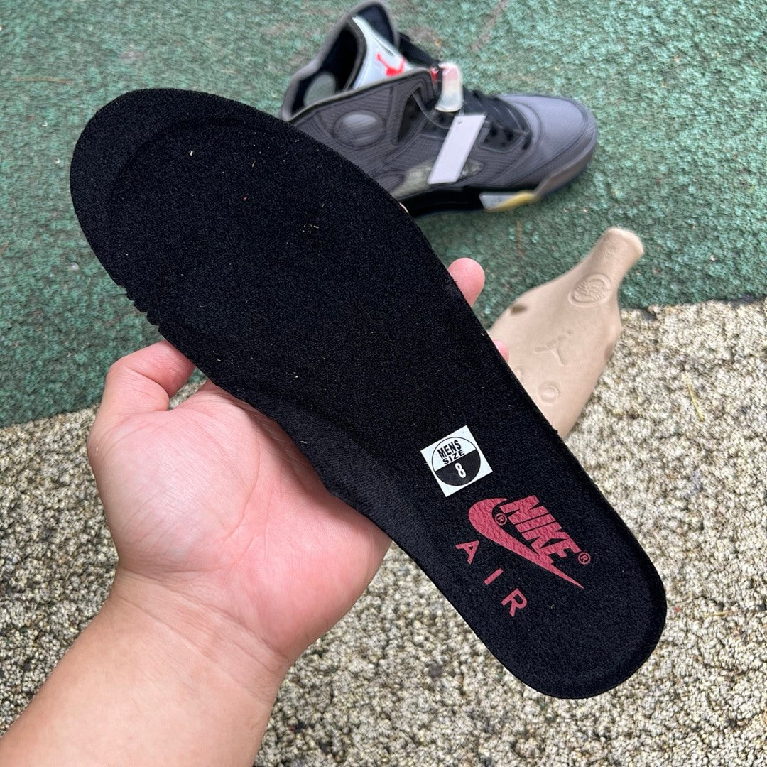 Off-White x Air Jordan 5 Muslin Black Metallic CT8480-001