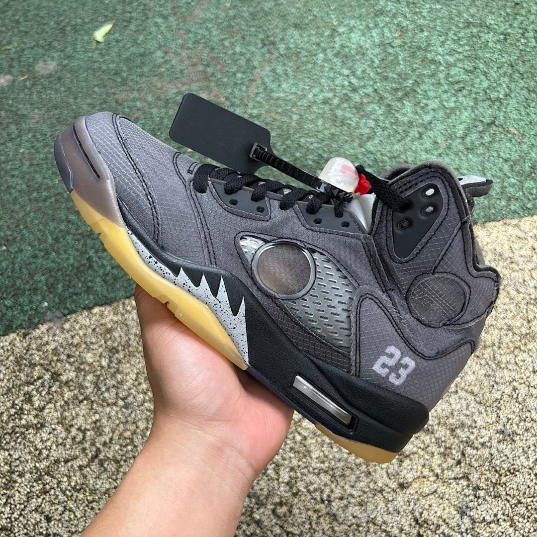 Off-White x Air Jordan 5 Muslin Black Metallic CT8480-001