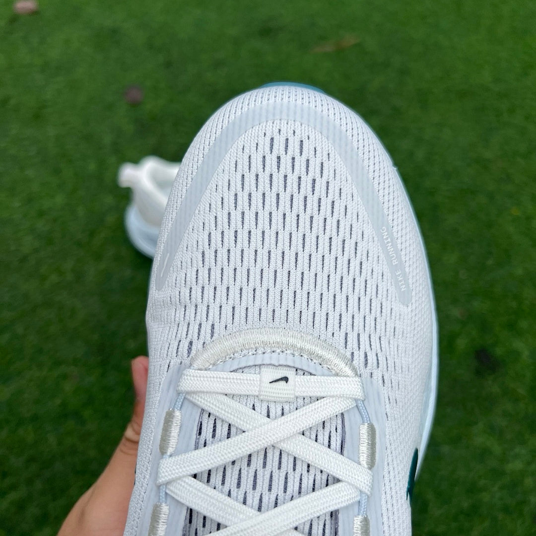 Nike ZoomX Invincible Run Flyknit 3