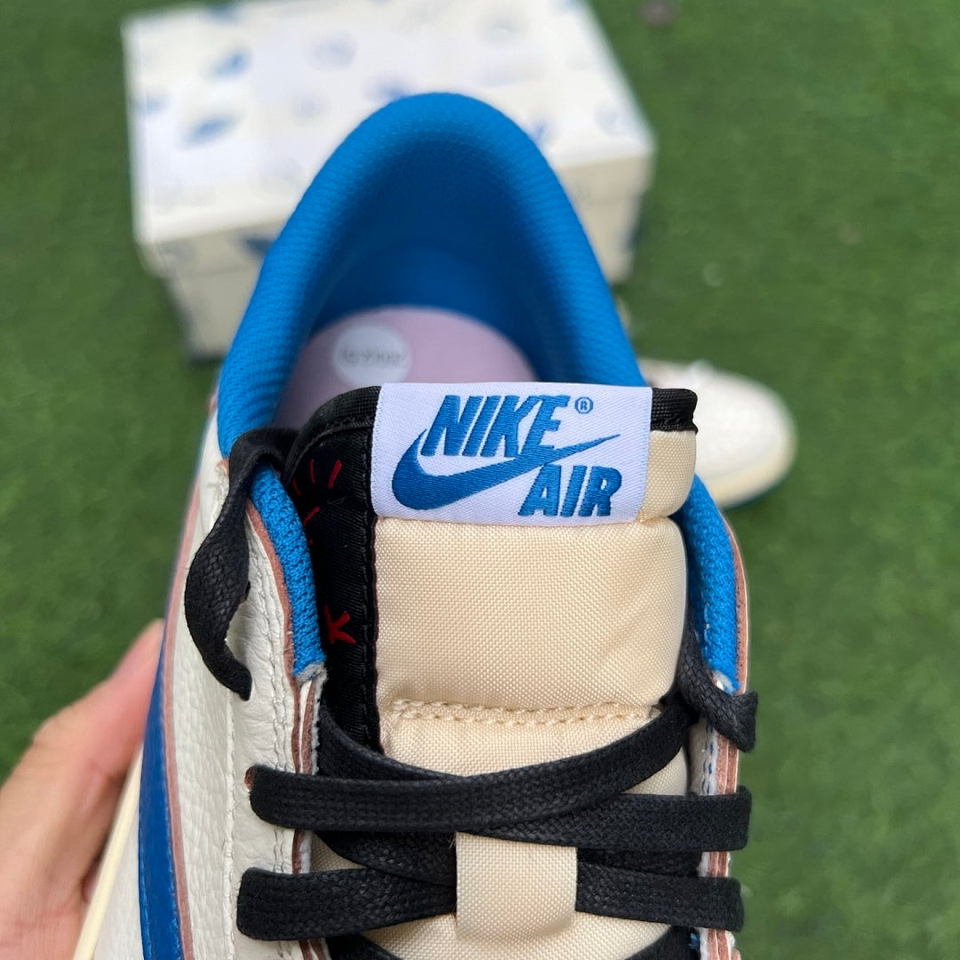 Travis Scott x fragment design x Air Jordan 1 Low OG Military Blue DM7866-140