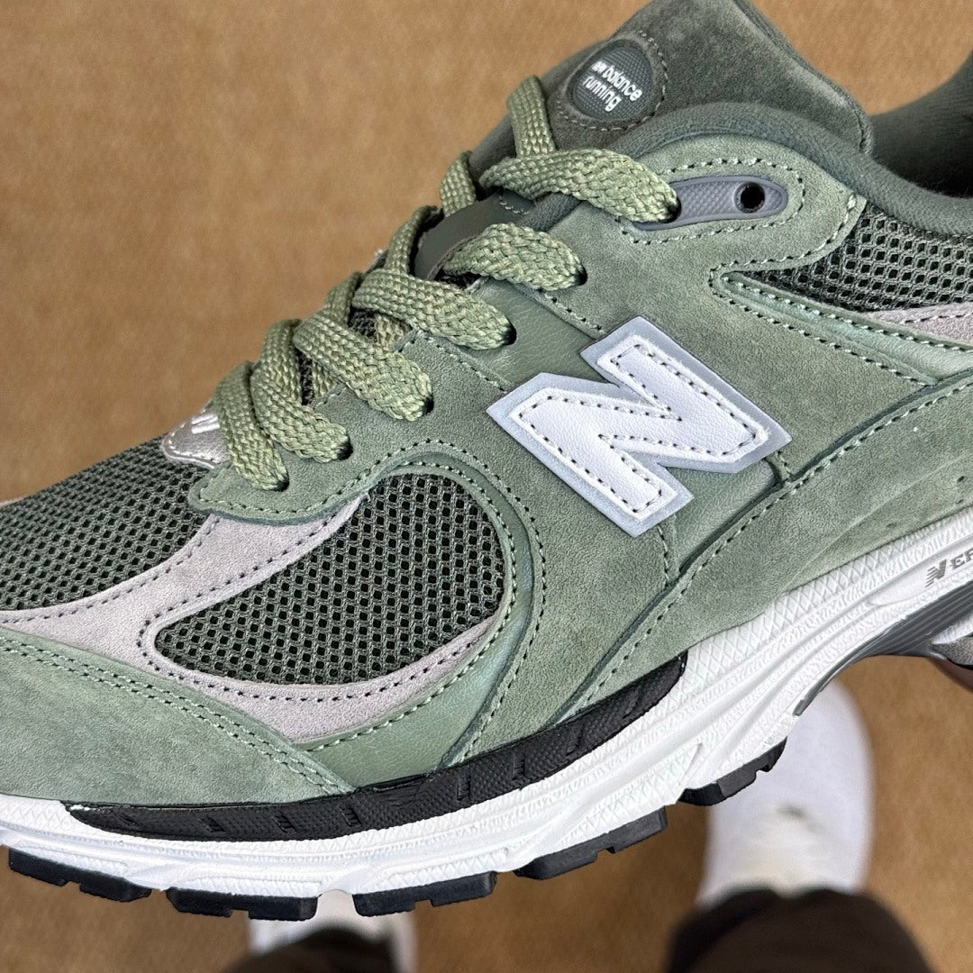 New Balance 2002R Dark Sage M2002RGF