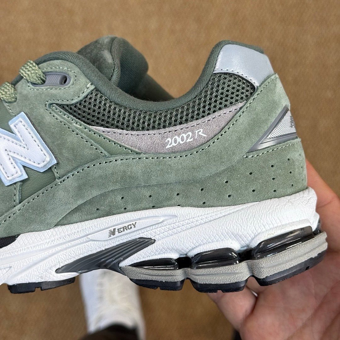 New Balance 2002R Dark Sage M2002RGF